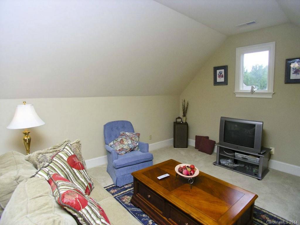 Innisbrook At Firethorne - Residential