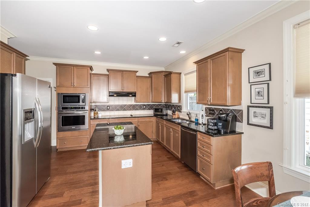 Chestnut Oaks - Residential