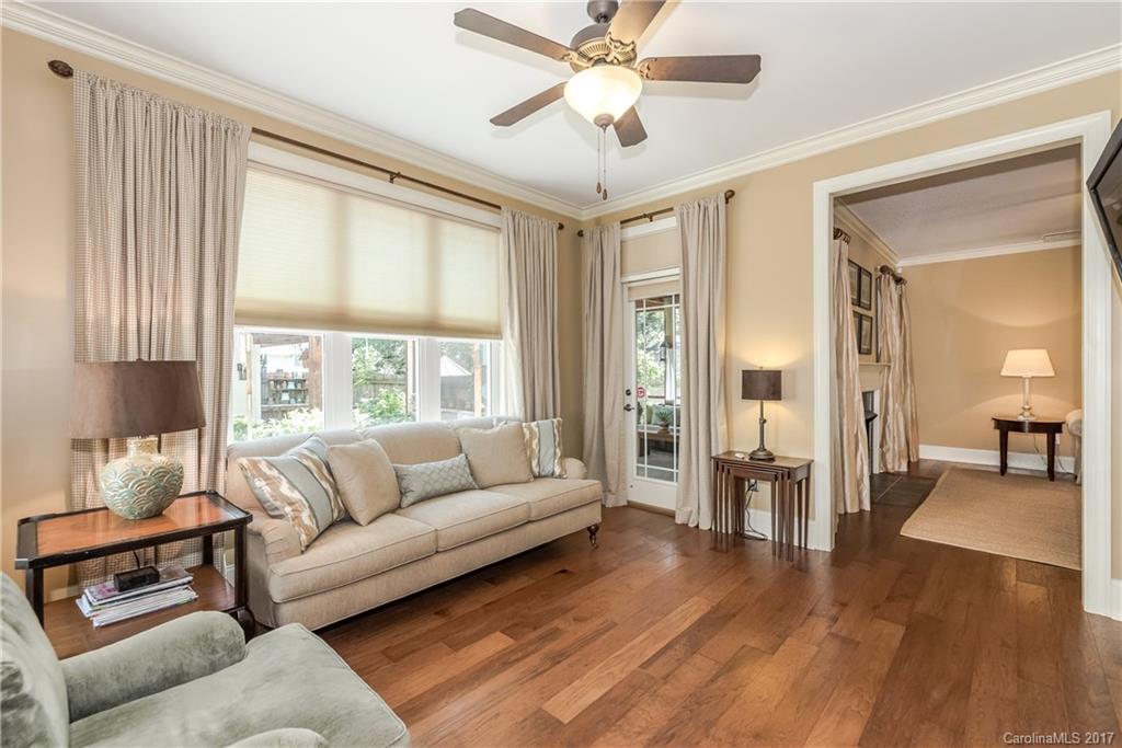 Chestnut Oaks - Residential