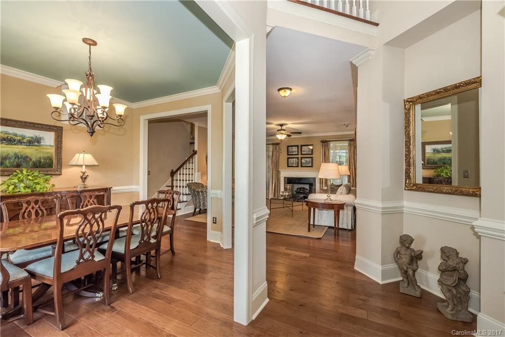 Chestnut Oaks - Residential