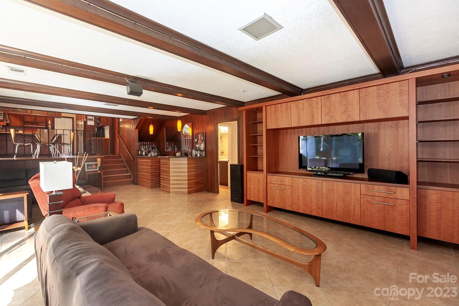 Sherwood Forest - Residential