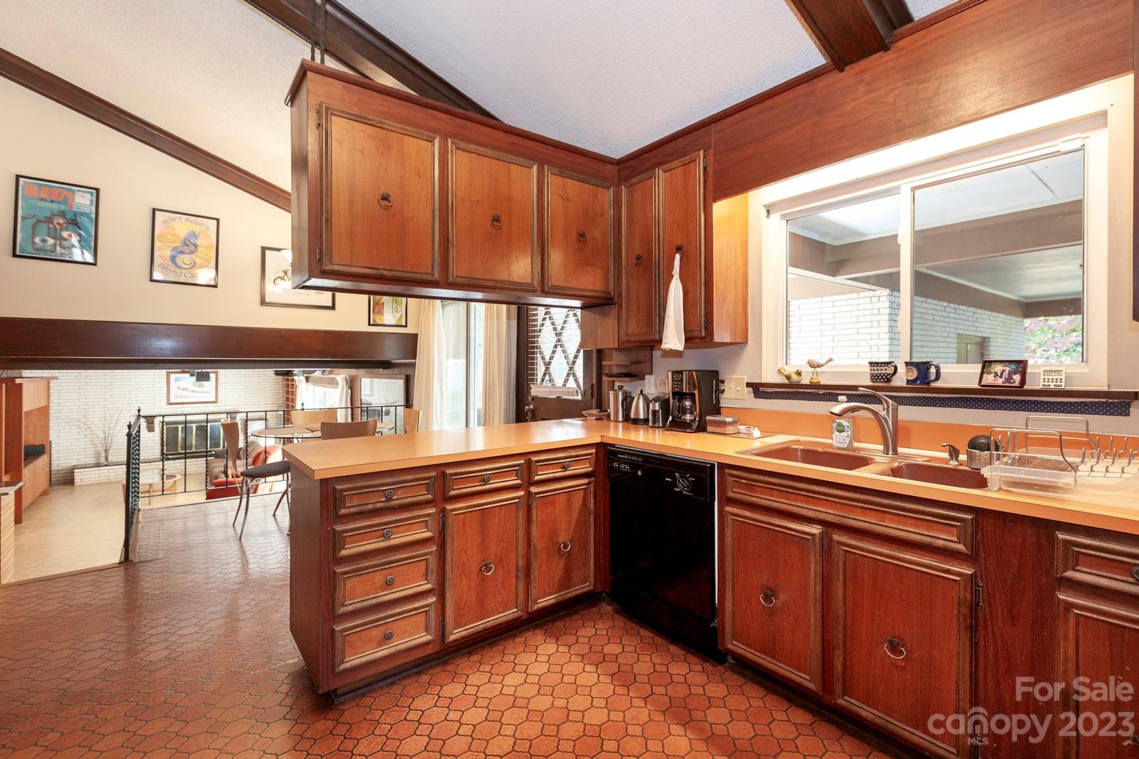 Sherwood Forest - Residential