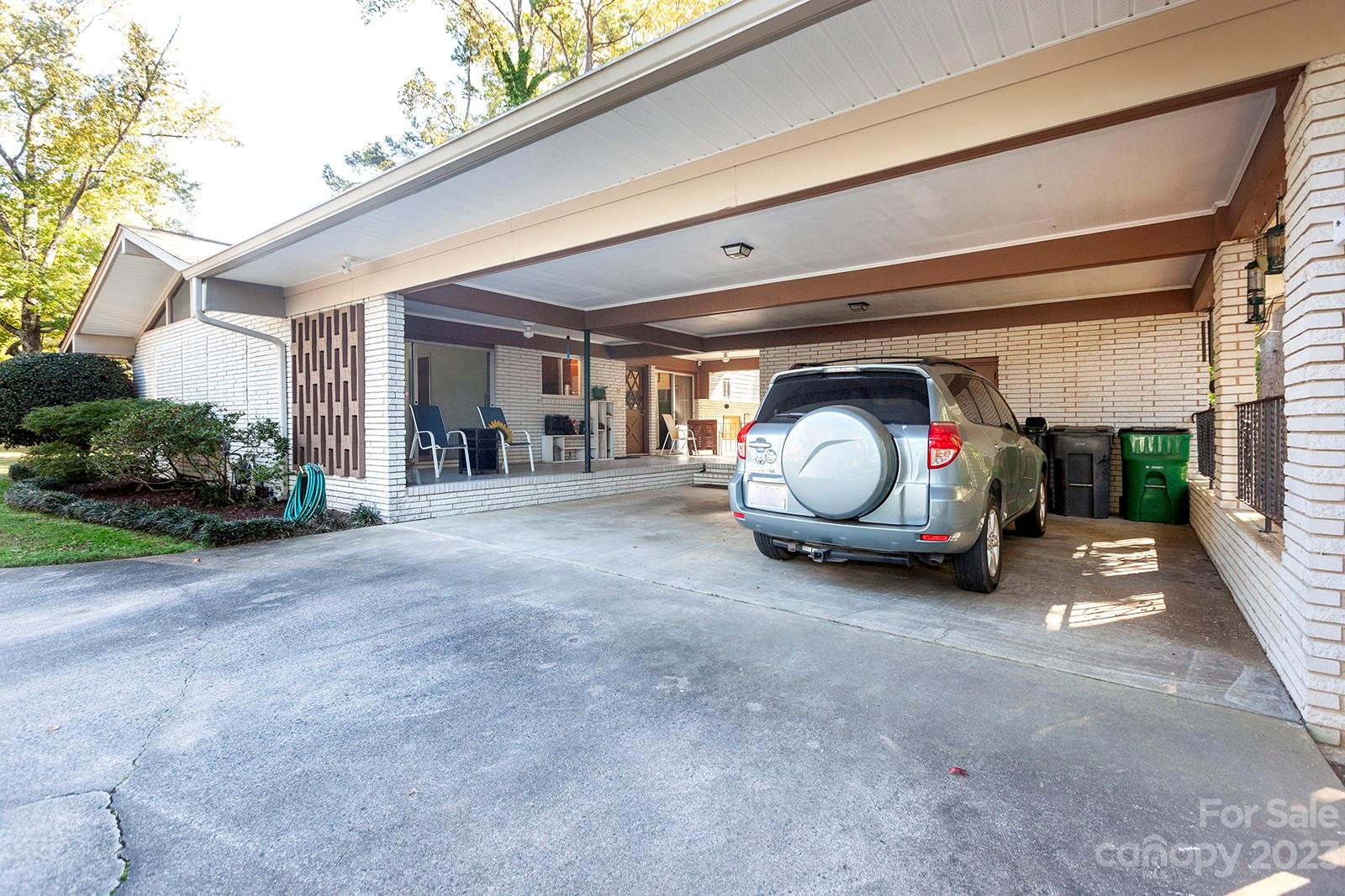 Sherwood Forest - Residential