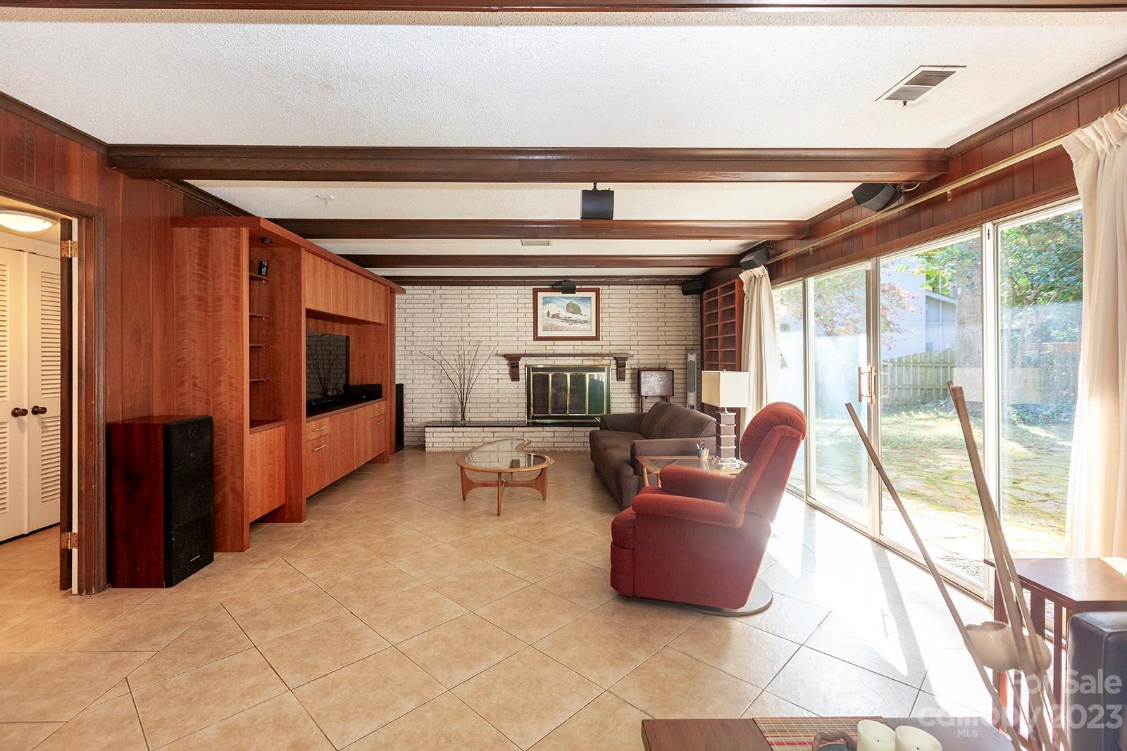 Sherwood Forest - Residential