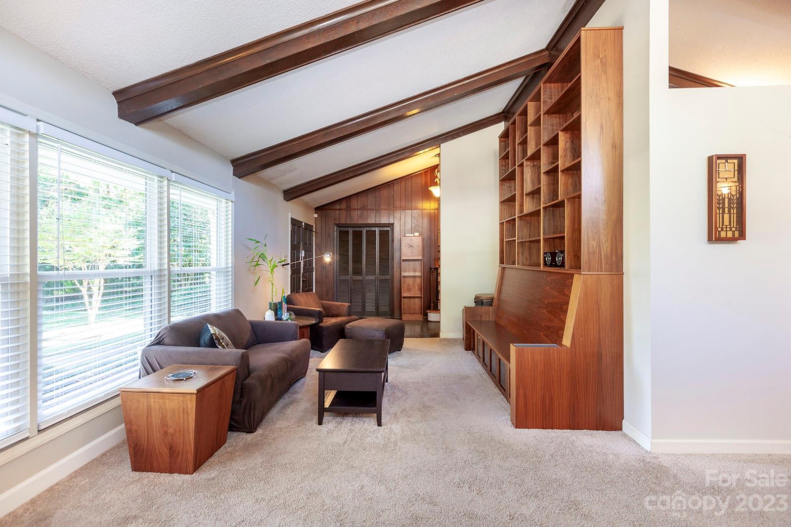 Sherwood Forest - Residential