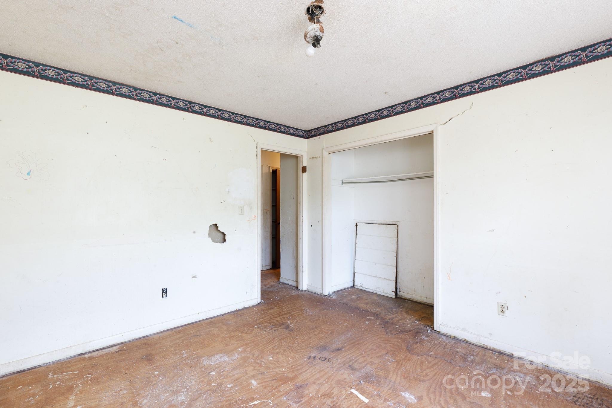 Twin Lakes - Residential