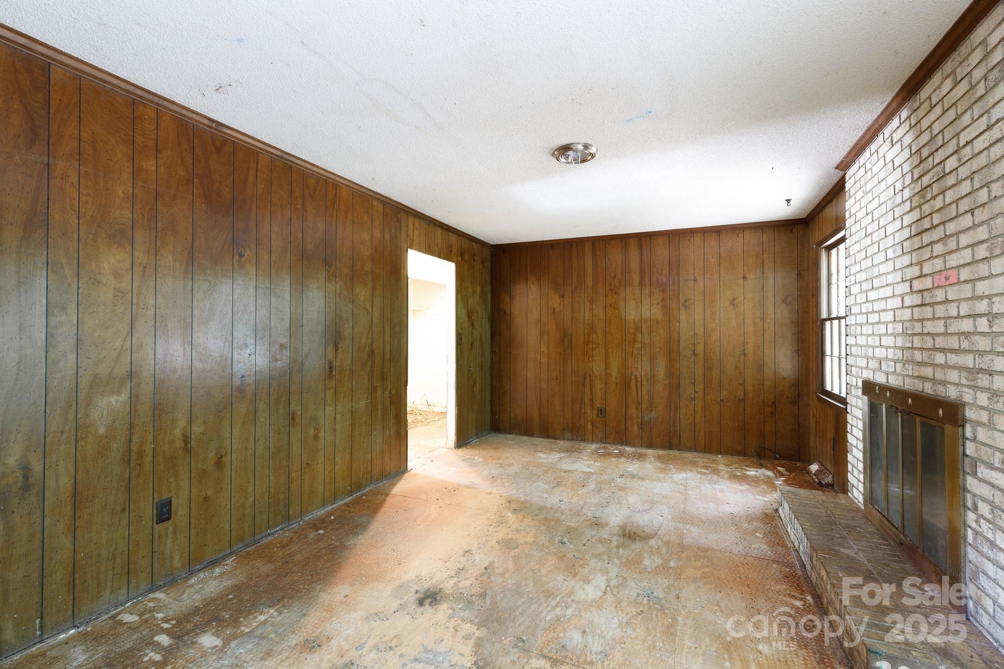 Twin Lakes - Residential