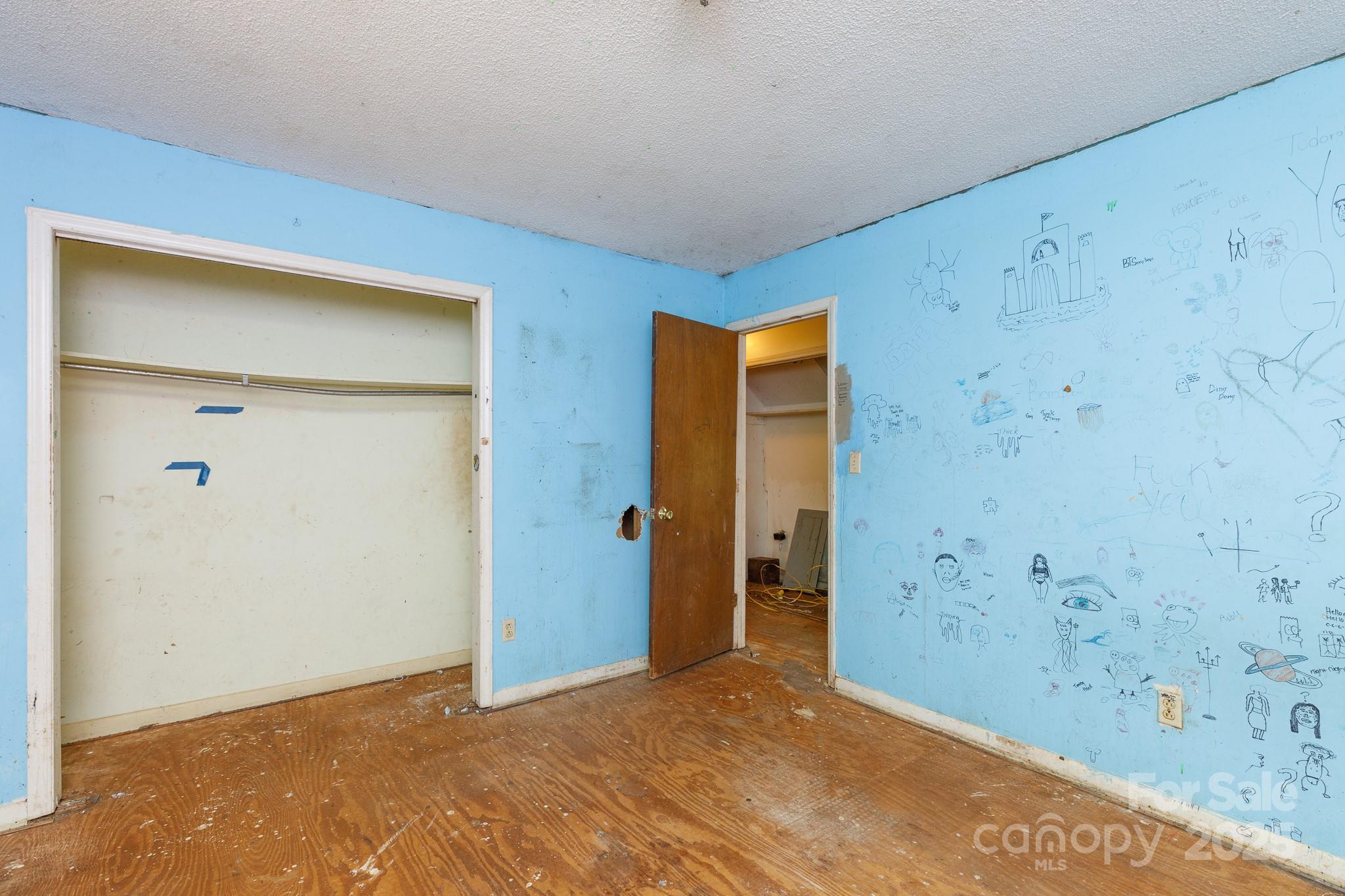 Twin Lakes - Residential