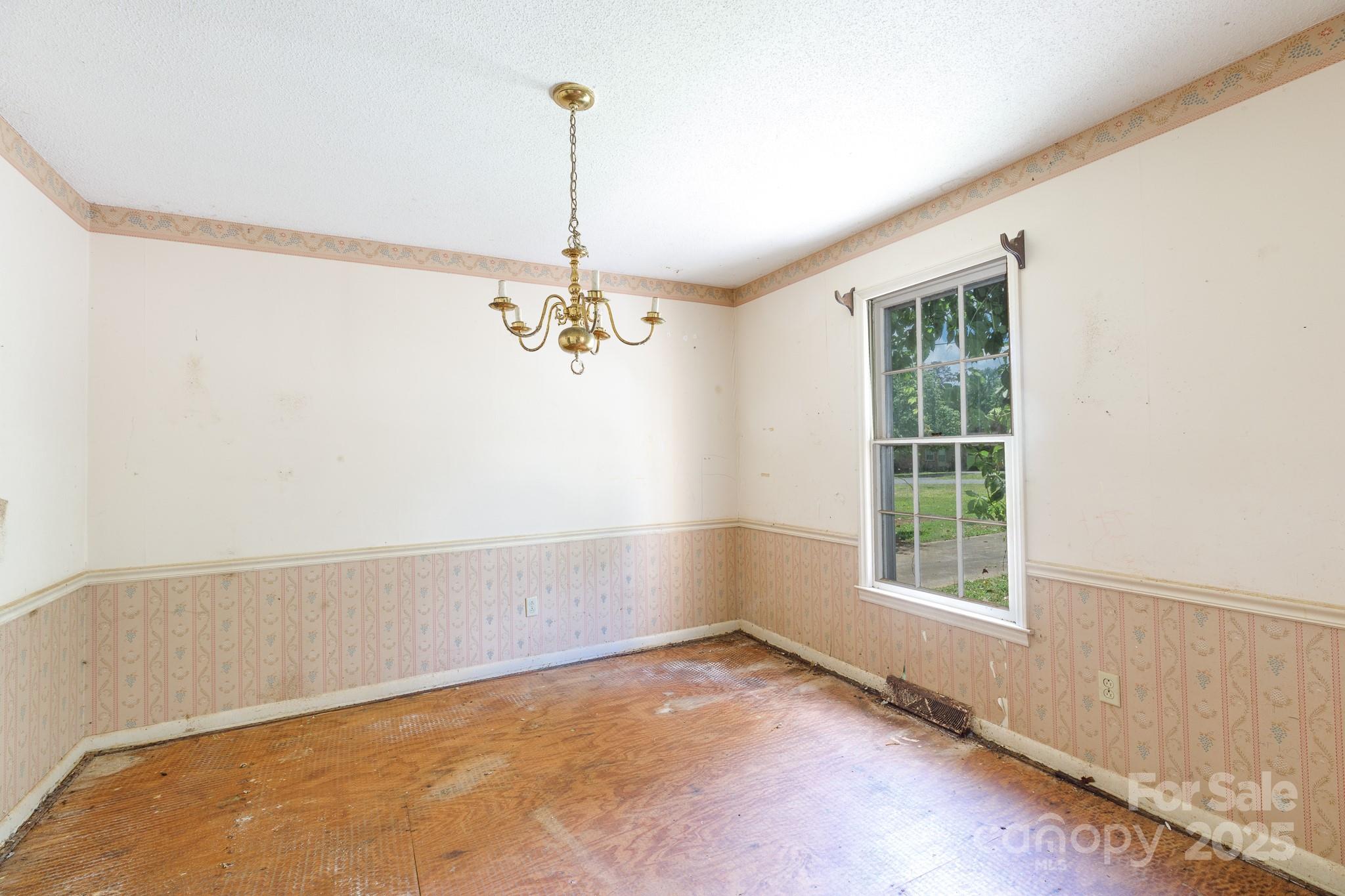 Twin Lakes - Residential