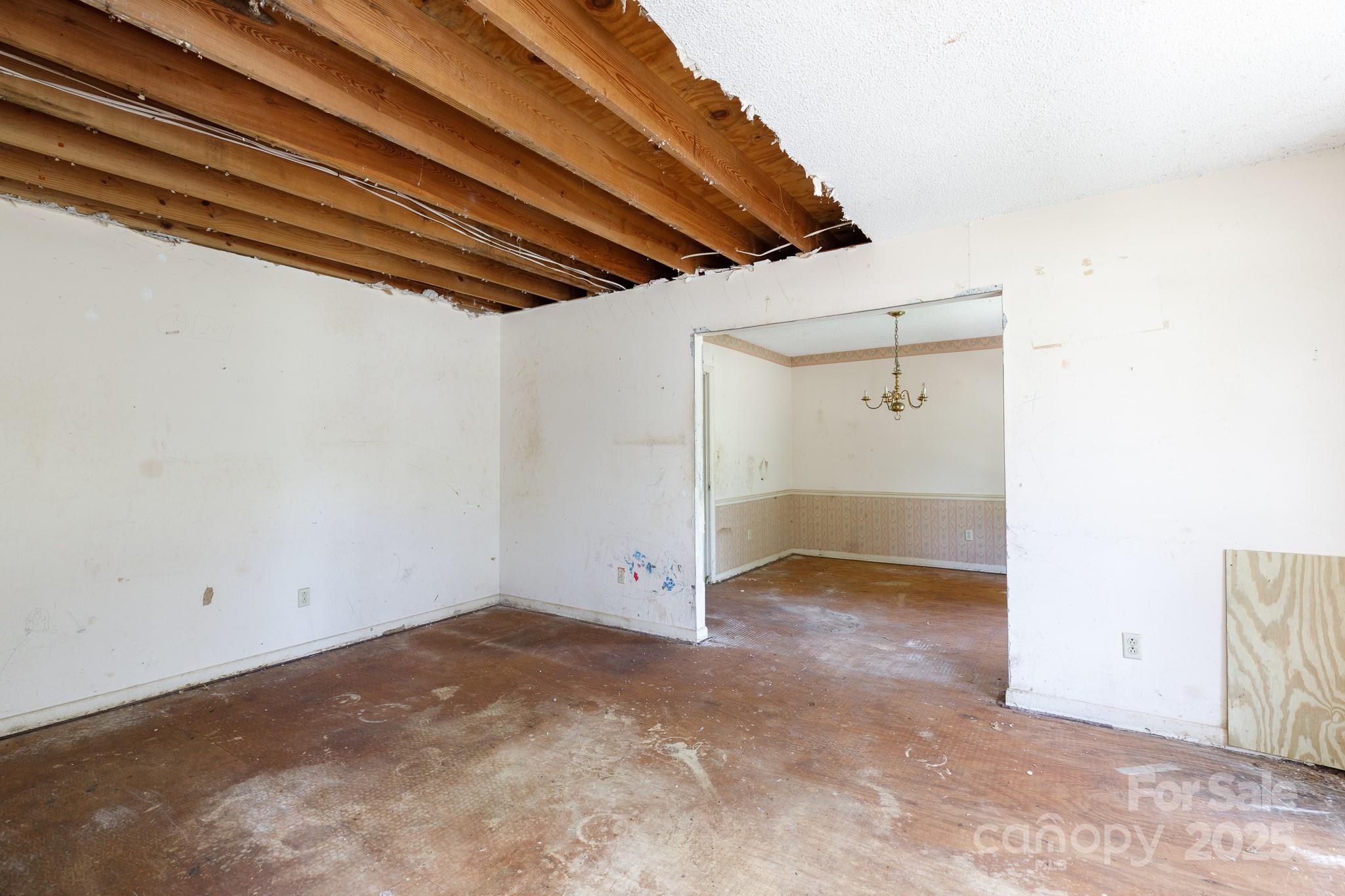 Twin Lakes - Residential