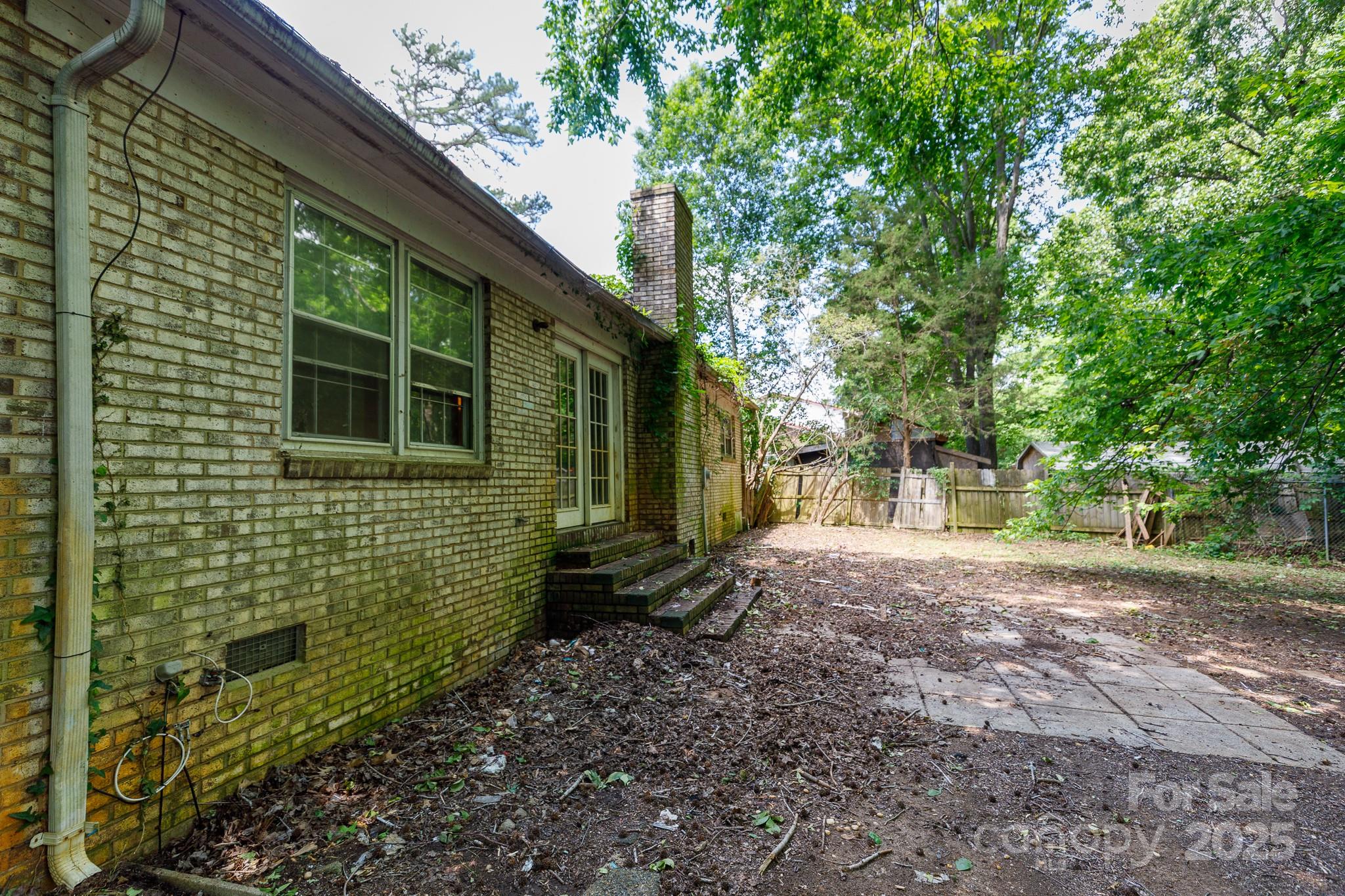 Twin Lakes - Residential