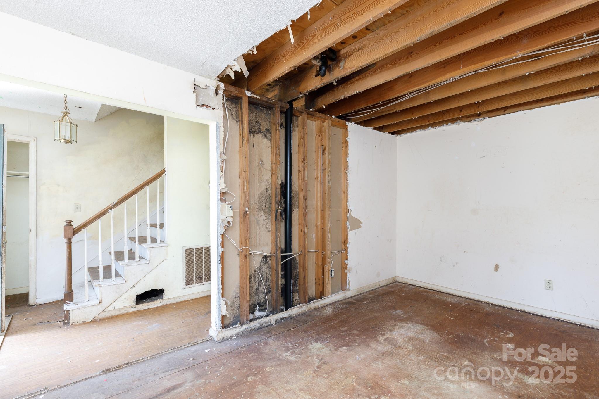 Twin Lakes - Residential