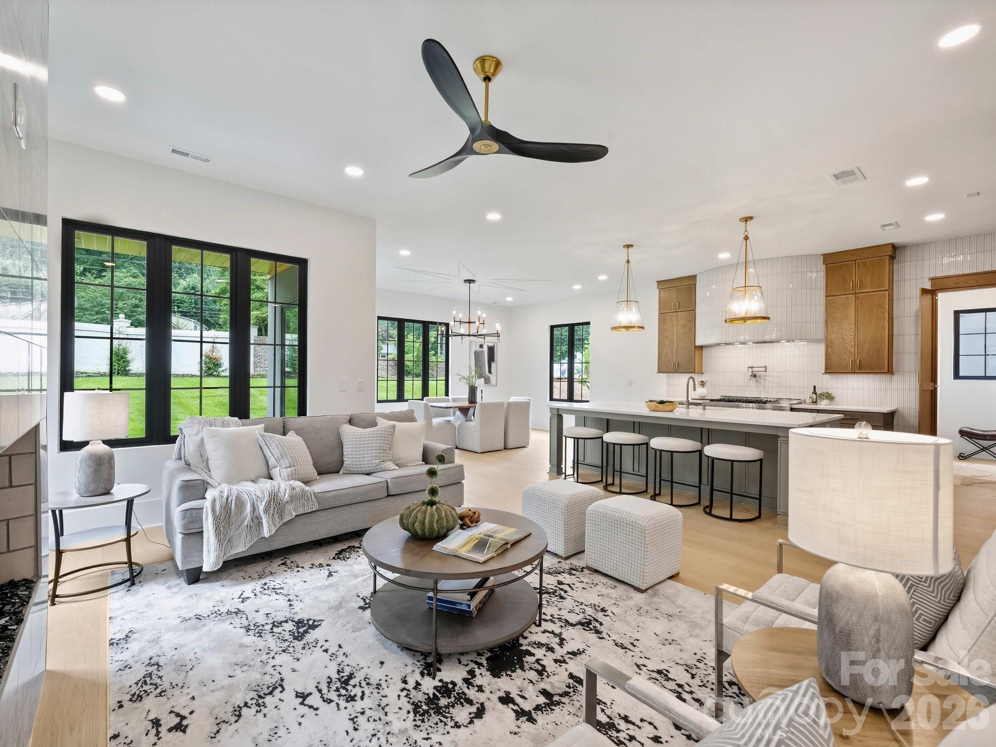 923 Laurel Creek Lane