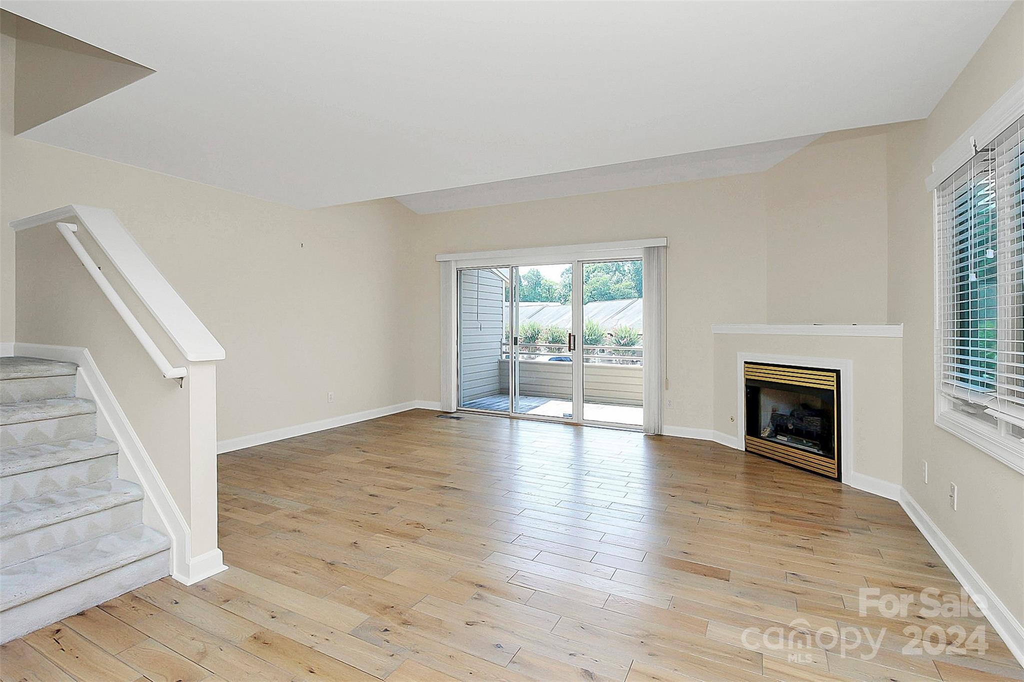 The Yachtsman - Residential