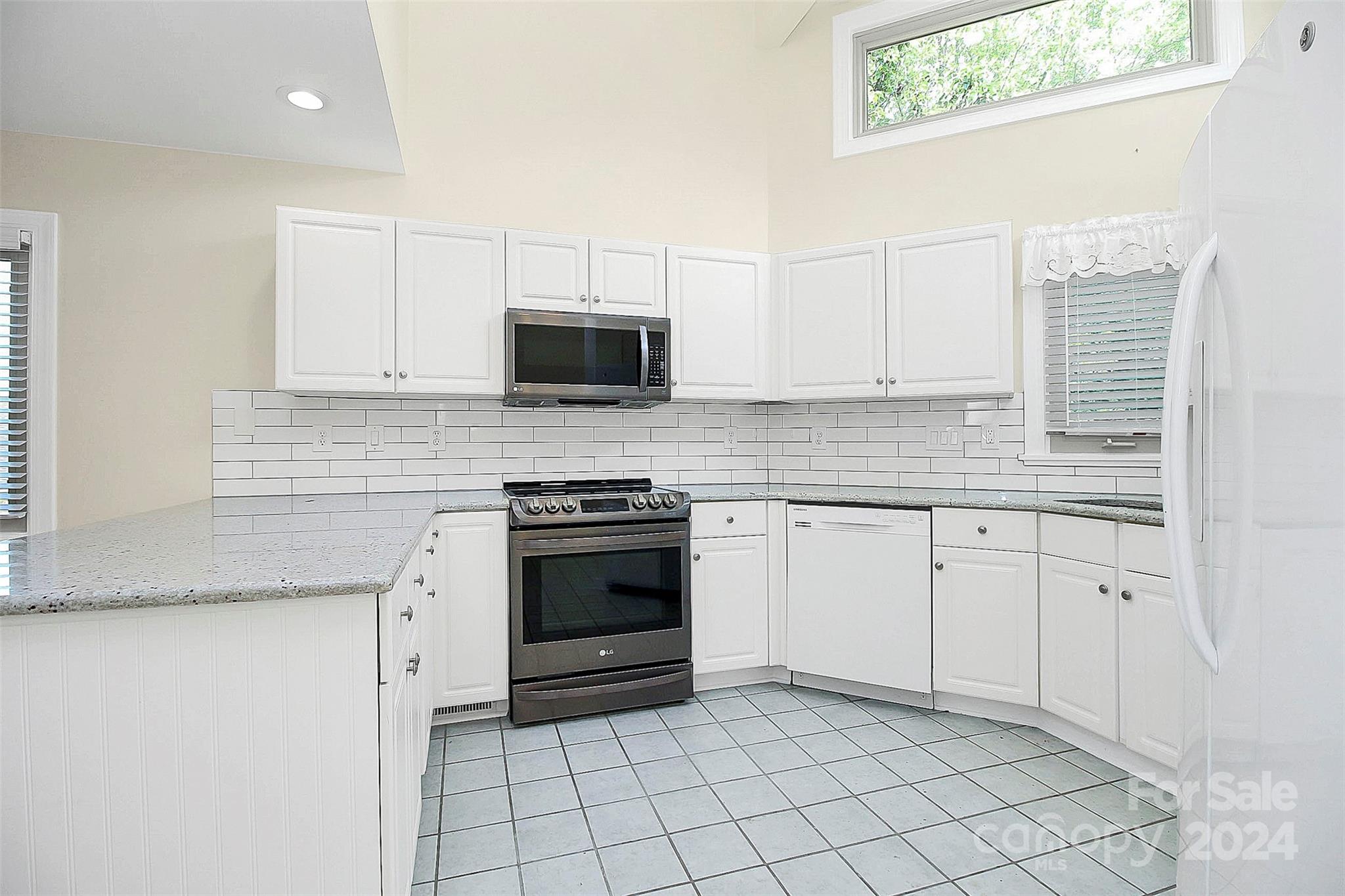 The Yachtsman - Residential