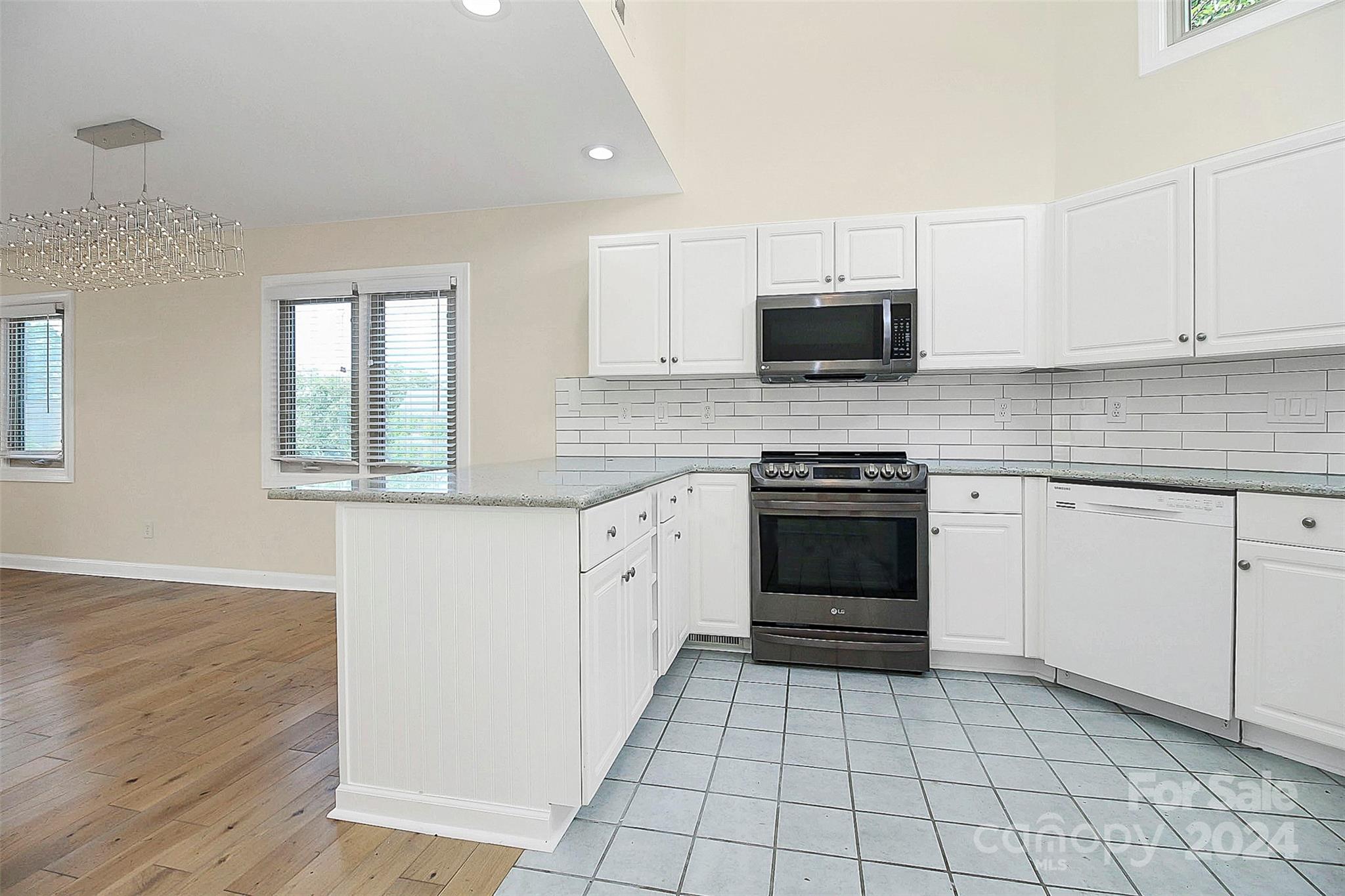 The Yachtsman - Residential