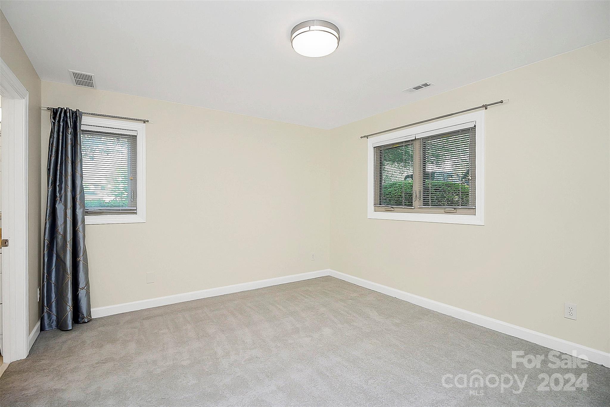 The Yachtsman - Residential