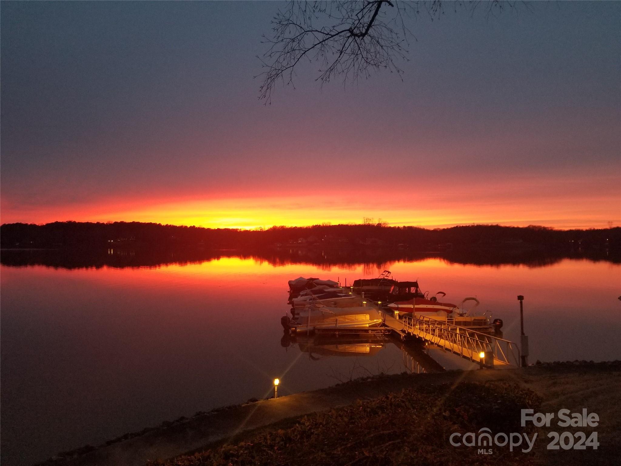 The Yachtsman - Residential