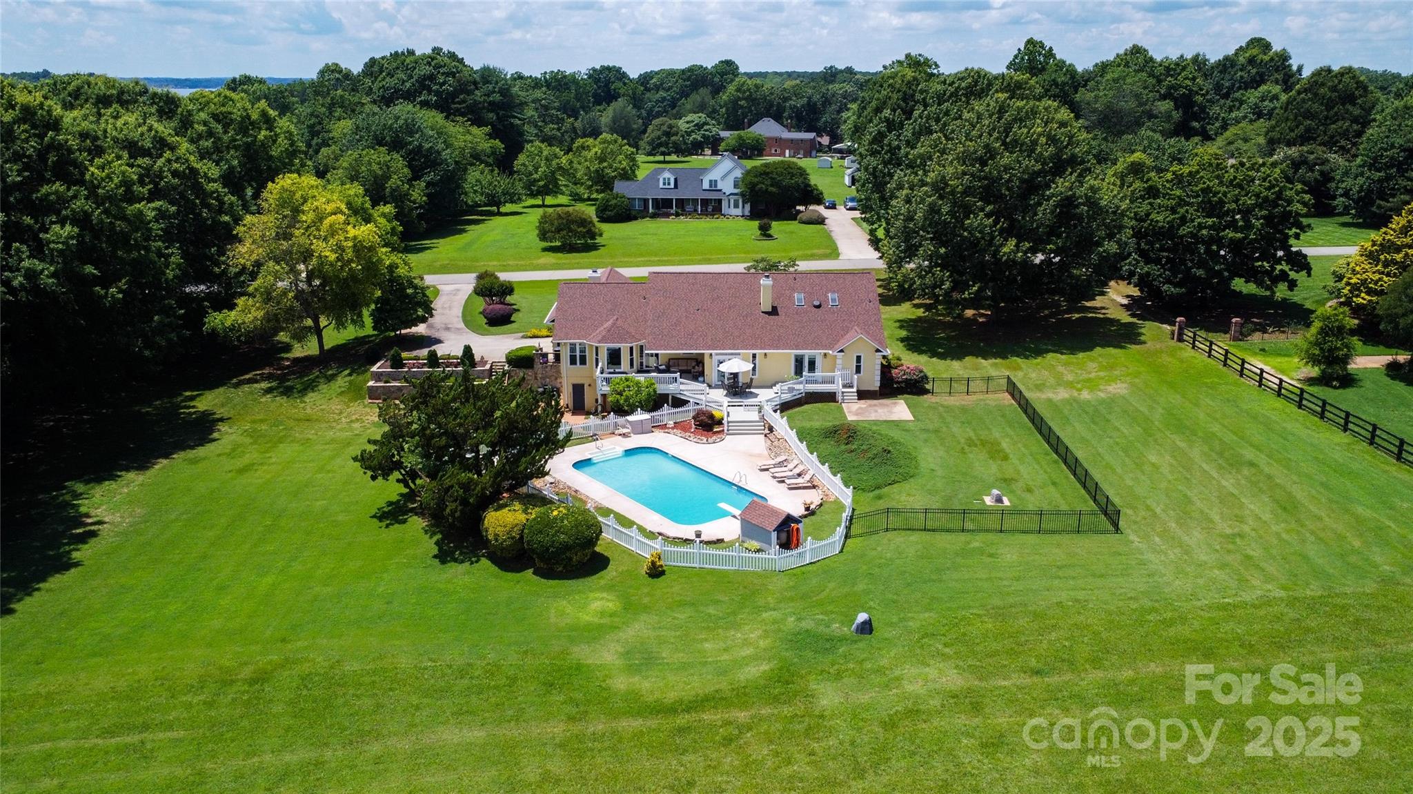 205 Harwell Road