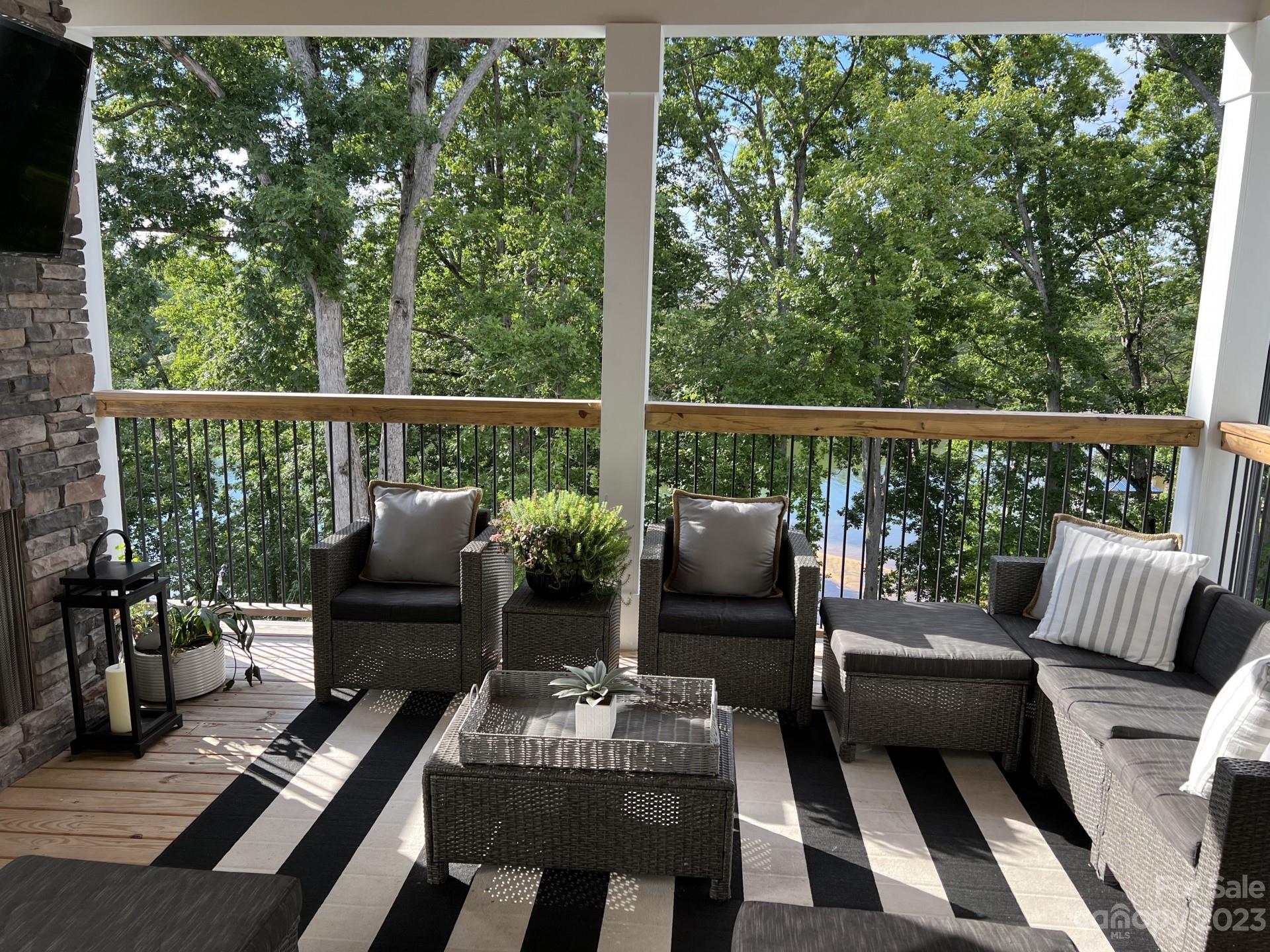 Serenity Point - Residential