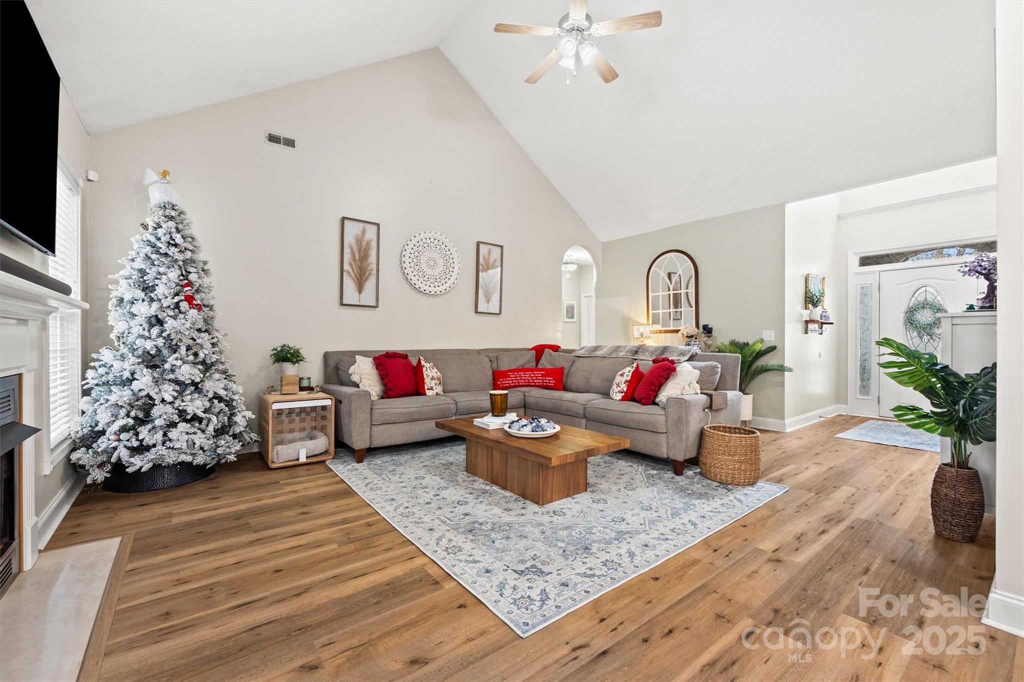 Cobblestone Village - Residential