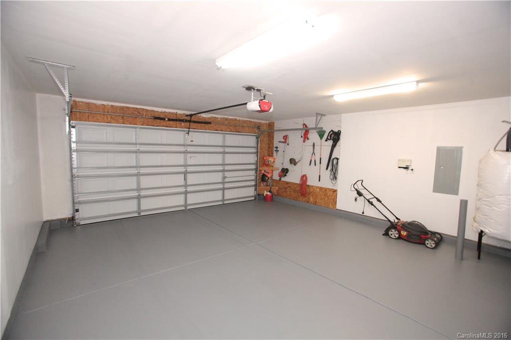 Reid Pointe - Residential