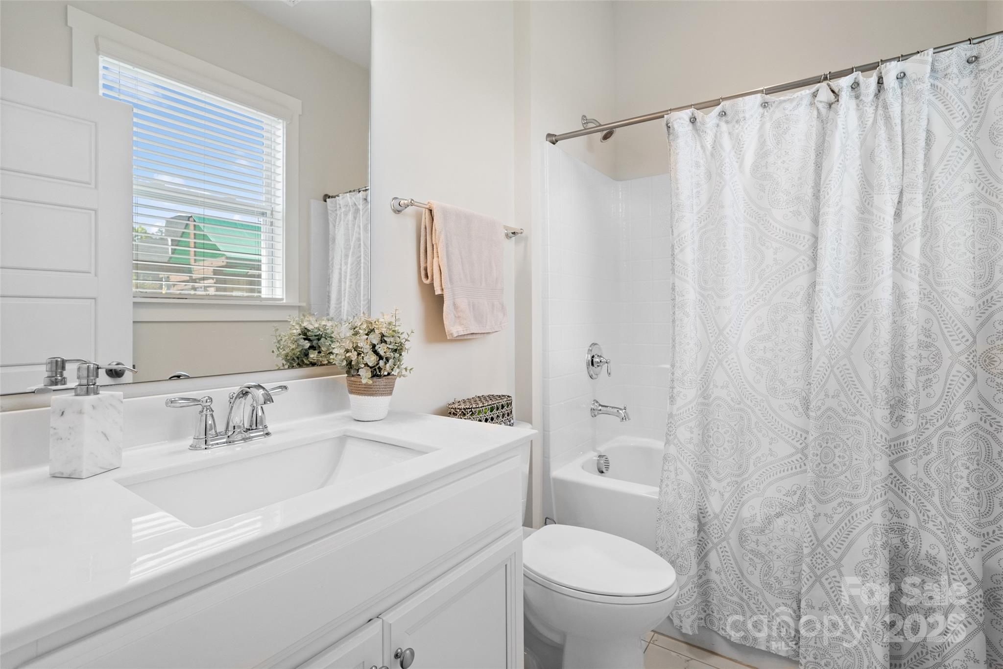 Paddlers Cove - Residential