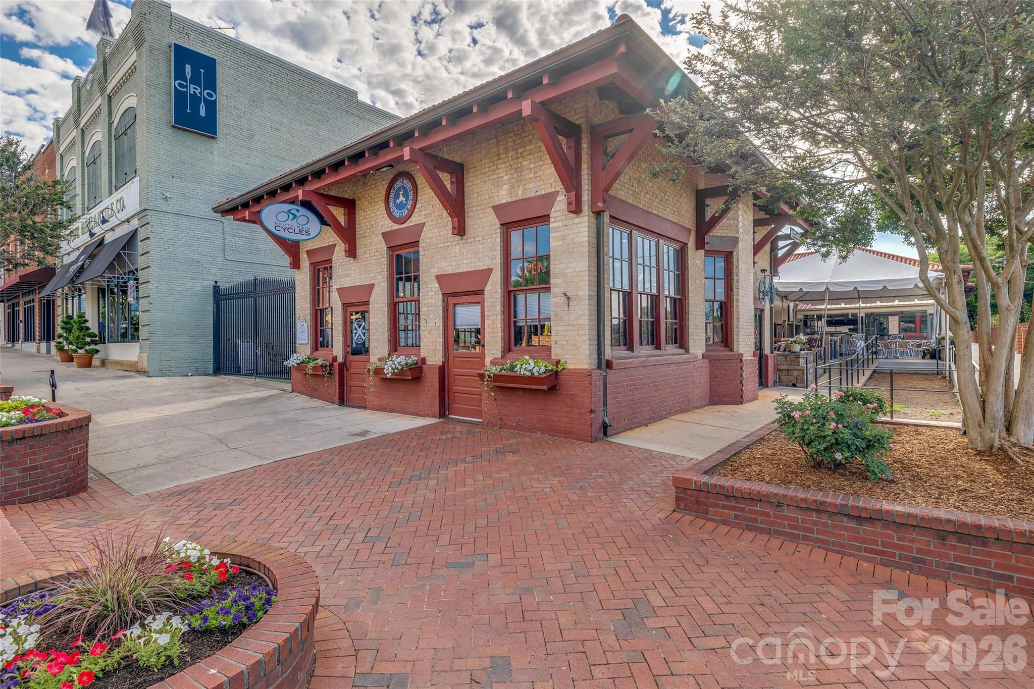 Belmont Crossing - Residential