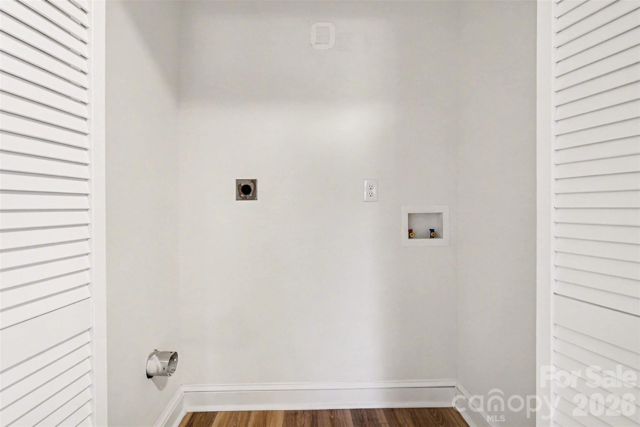 Sherwood Forest - Residential