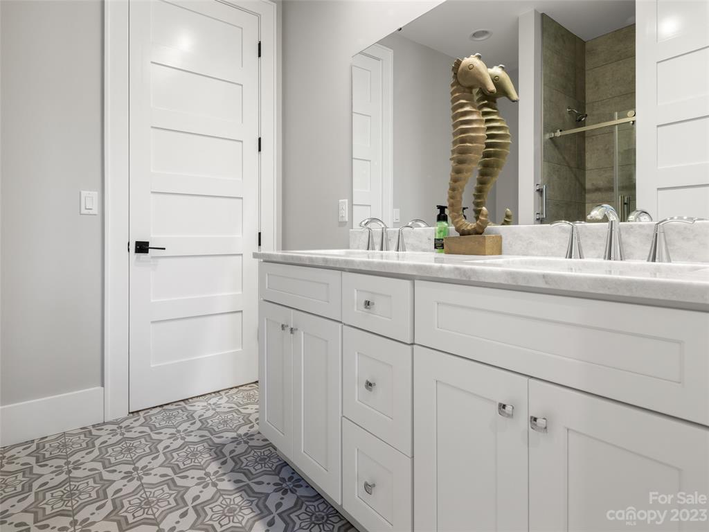 Wolf Shoals - Residential