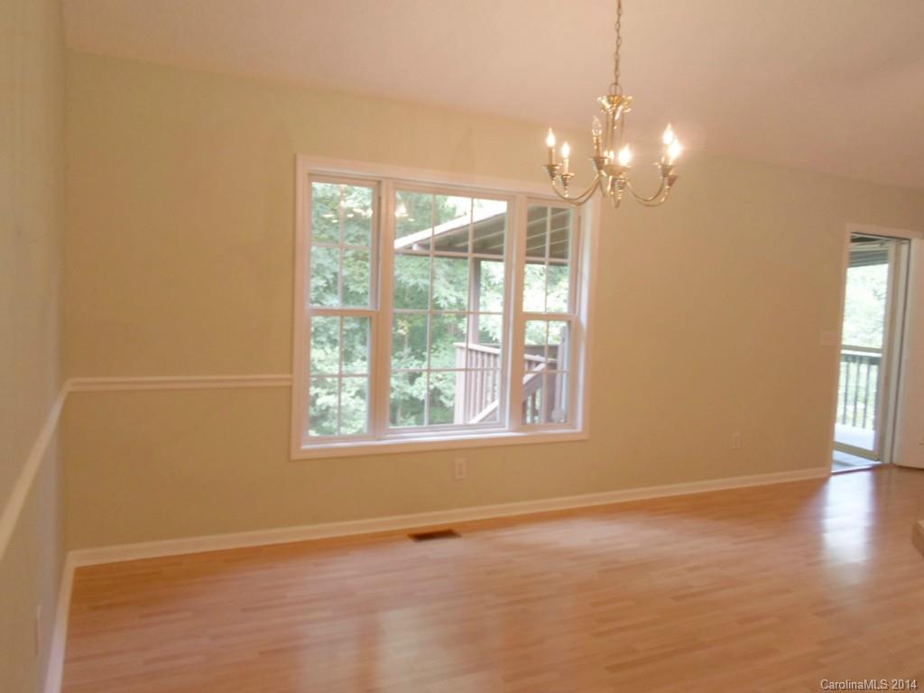 Mountain Manor - Residential