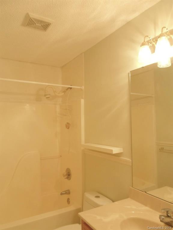 Mountain Manor - Residential