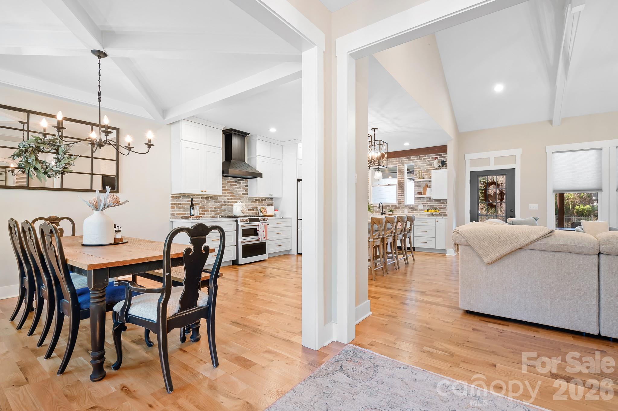 Lincoln Estates - Residential