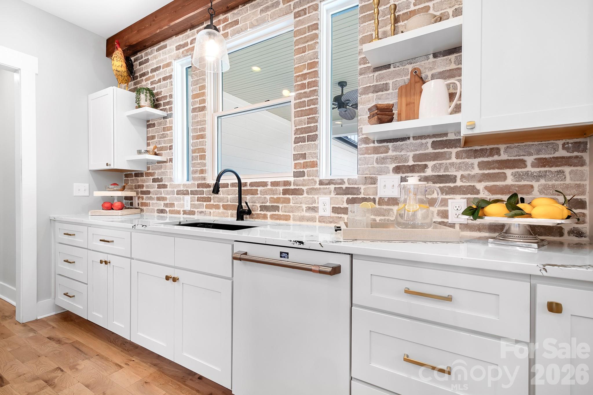 Lincoln Estates - Residential