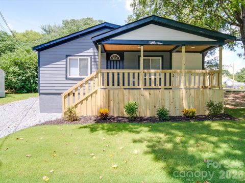 Photo of 1012 Wood Street, Albemarle, NC 28001 (MLS # 4336642)