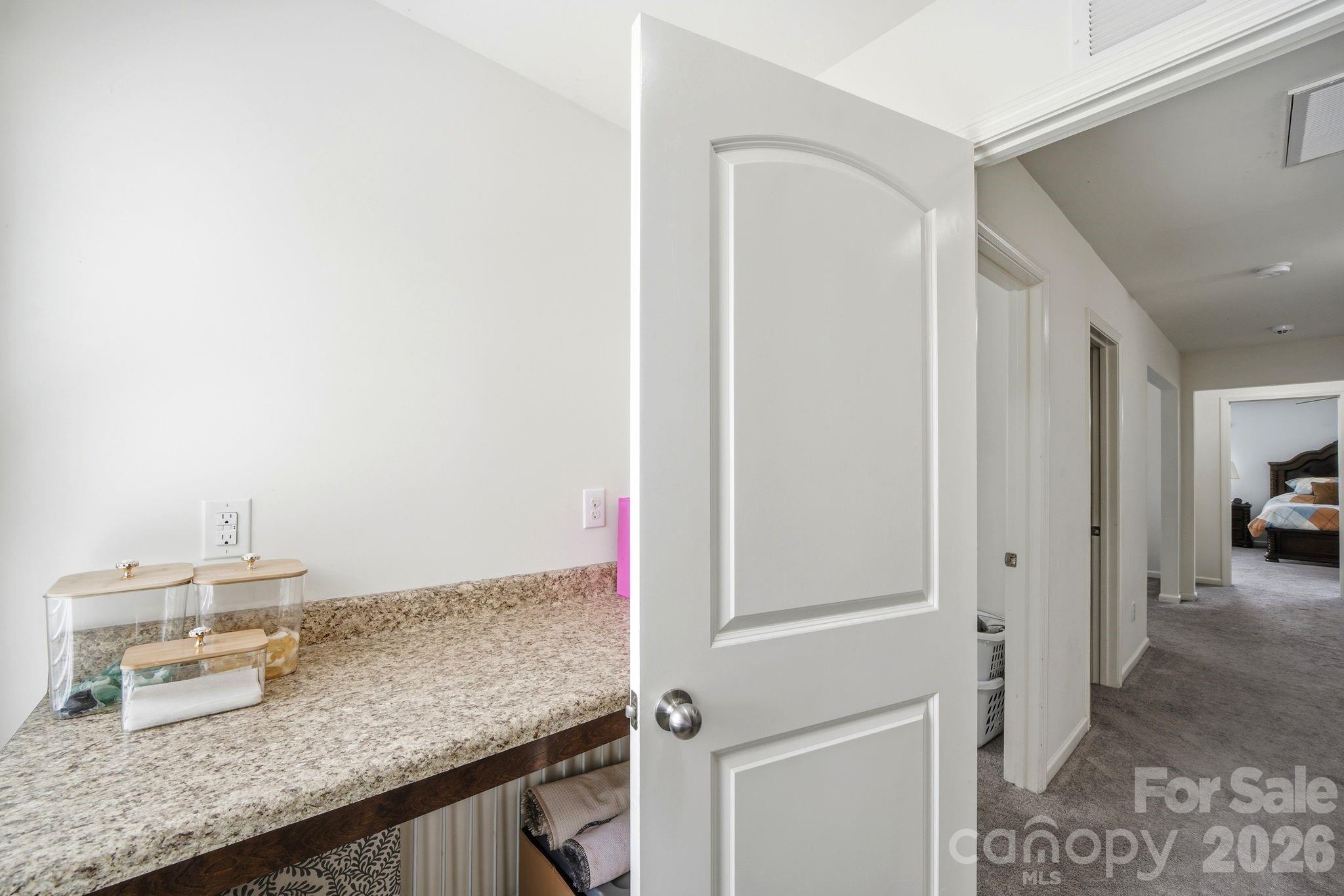 Newport Lakes - Residential