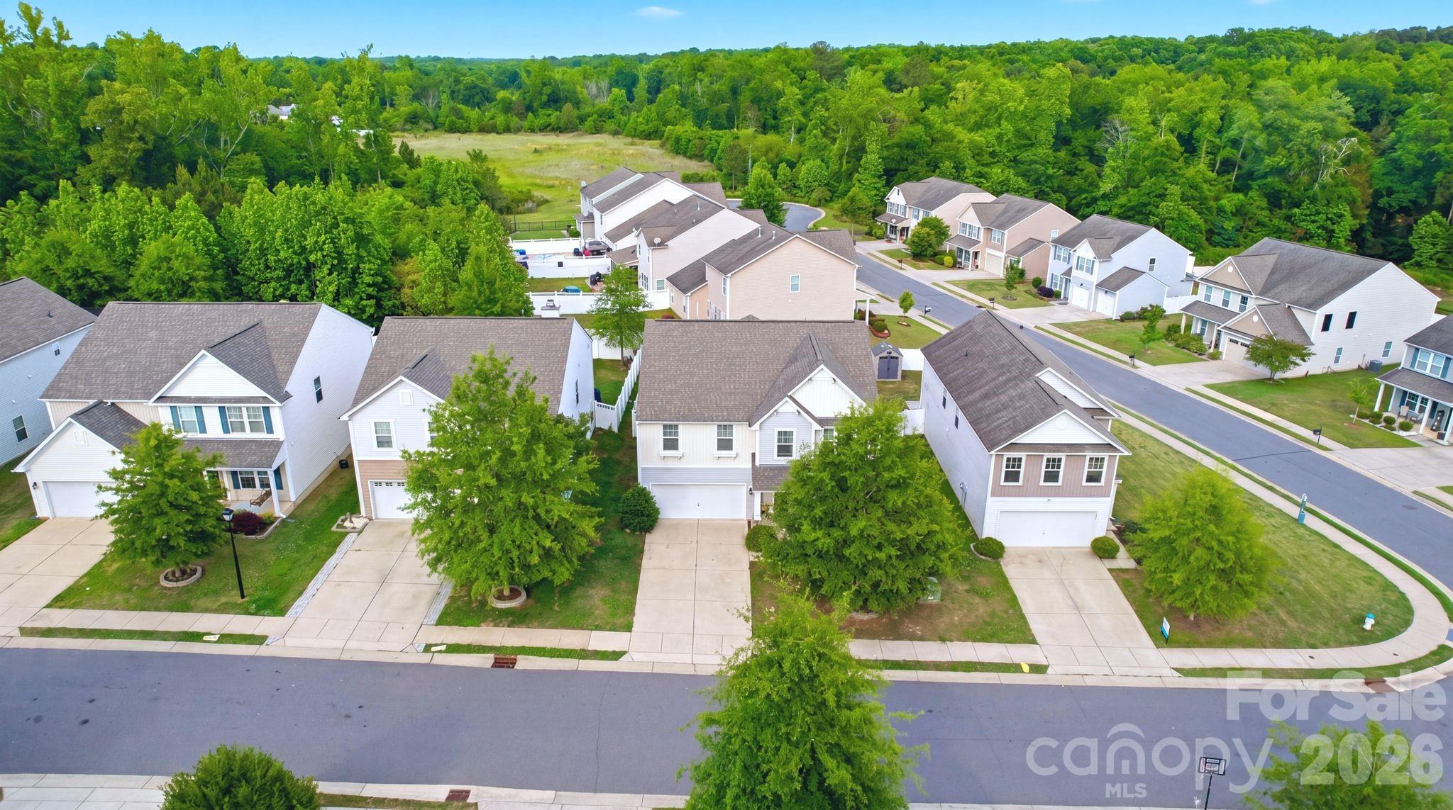 Newport Lakes - Residential
