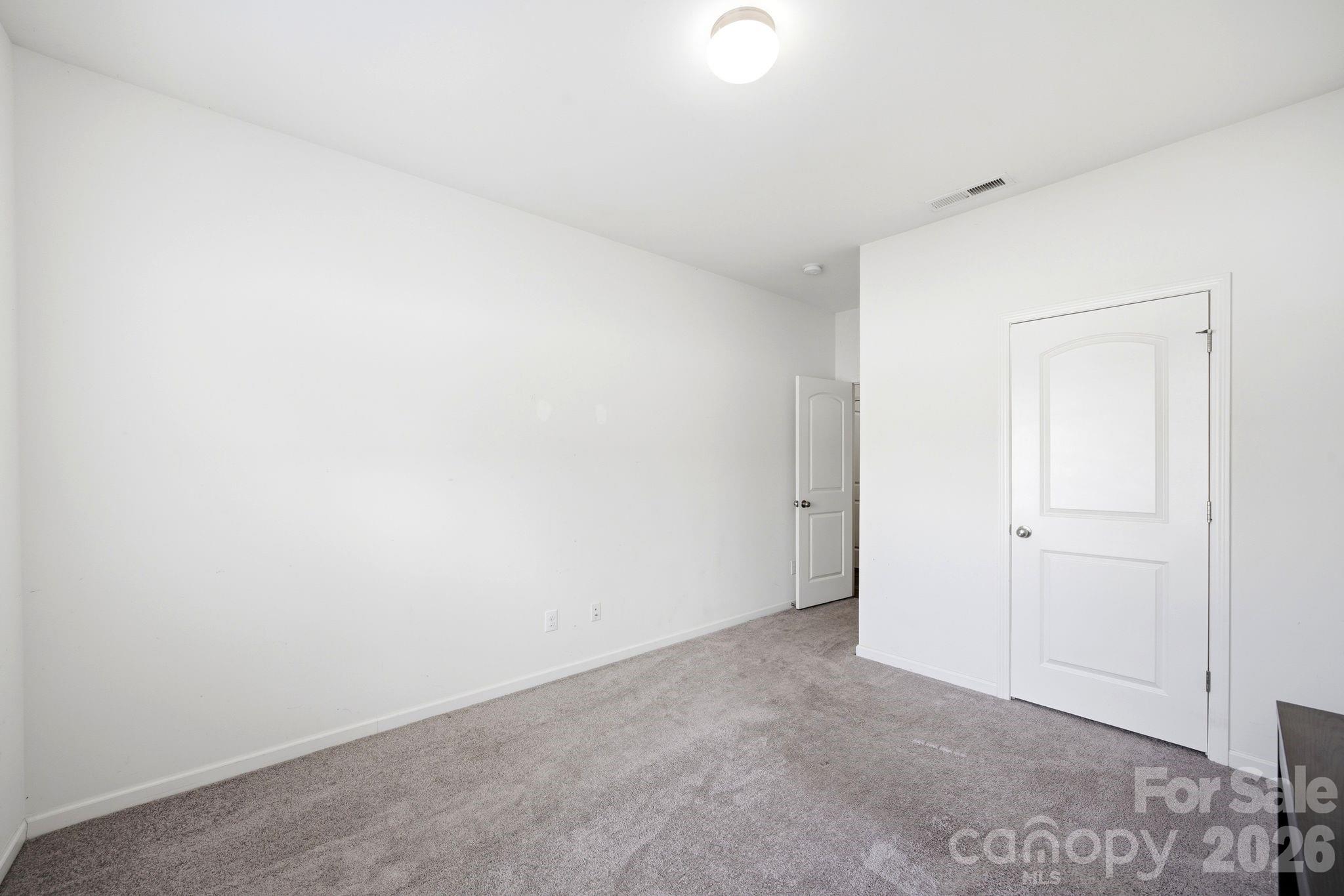 Newport Lakes - Residential