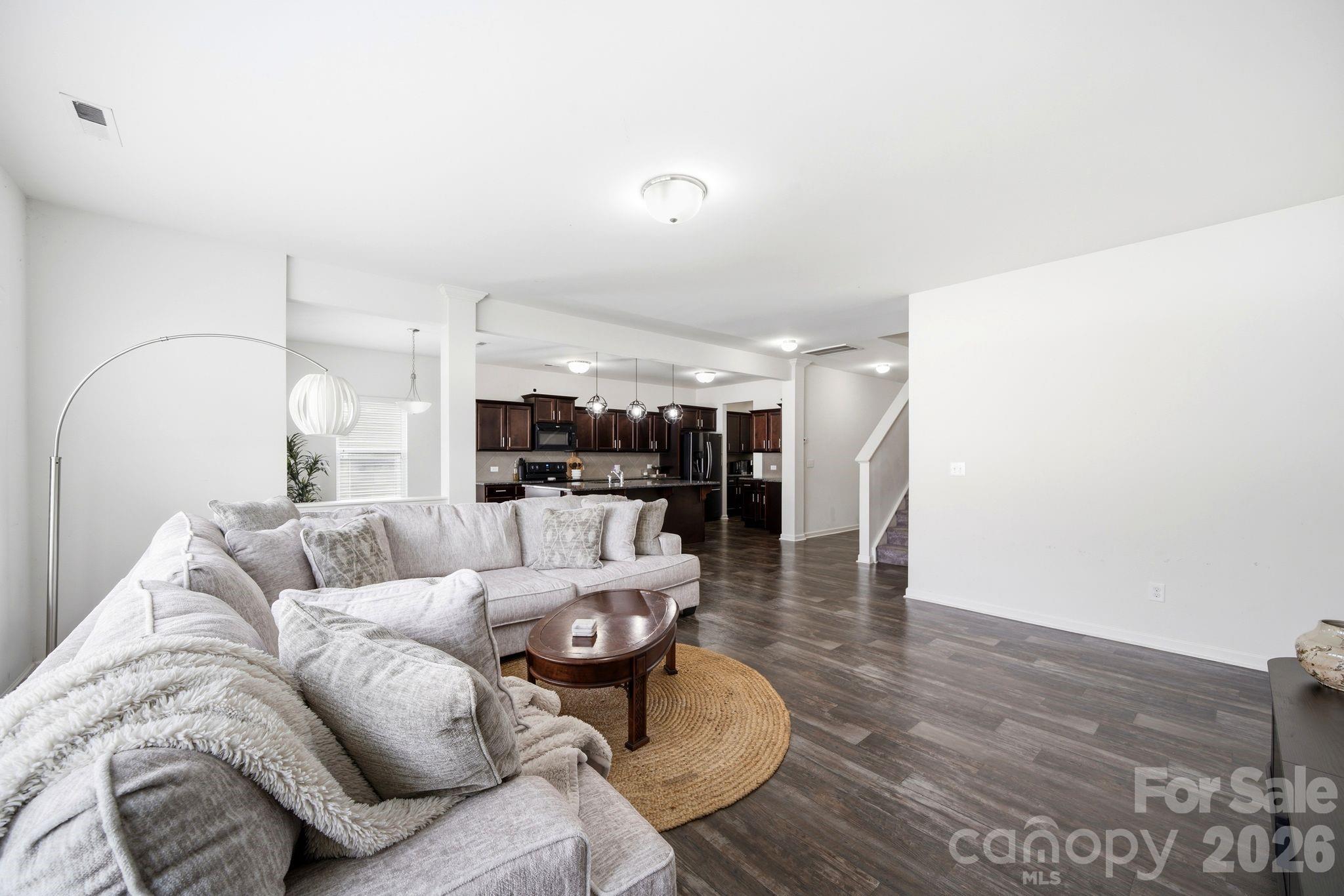 Newport Lakes - Residential