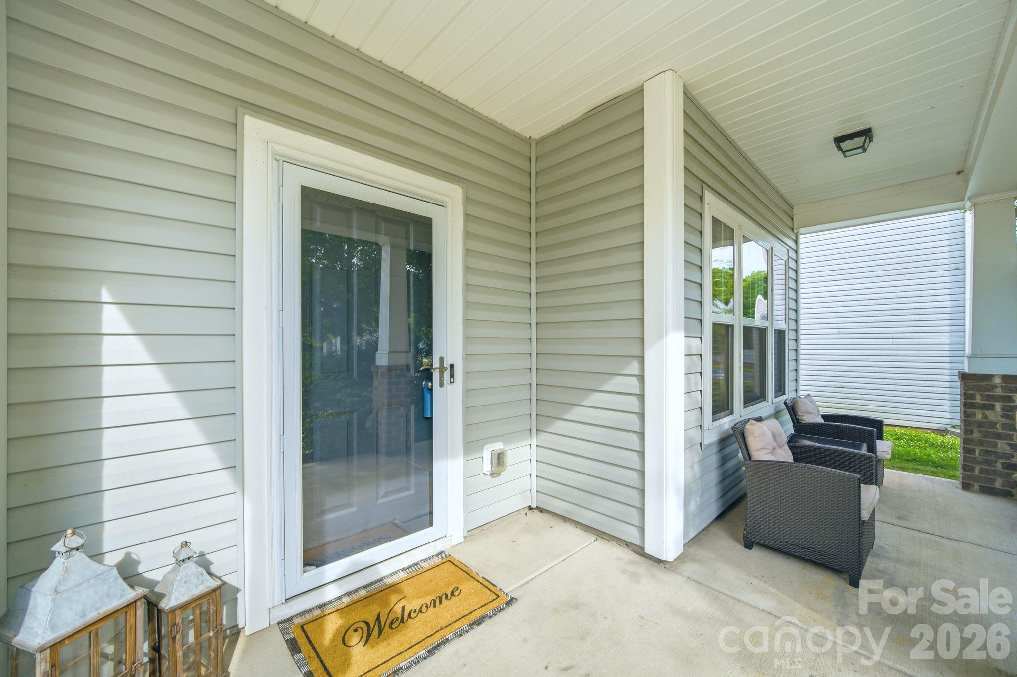Newport Lakes - Residential