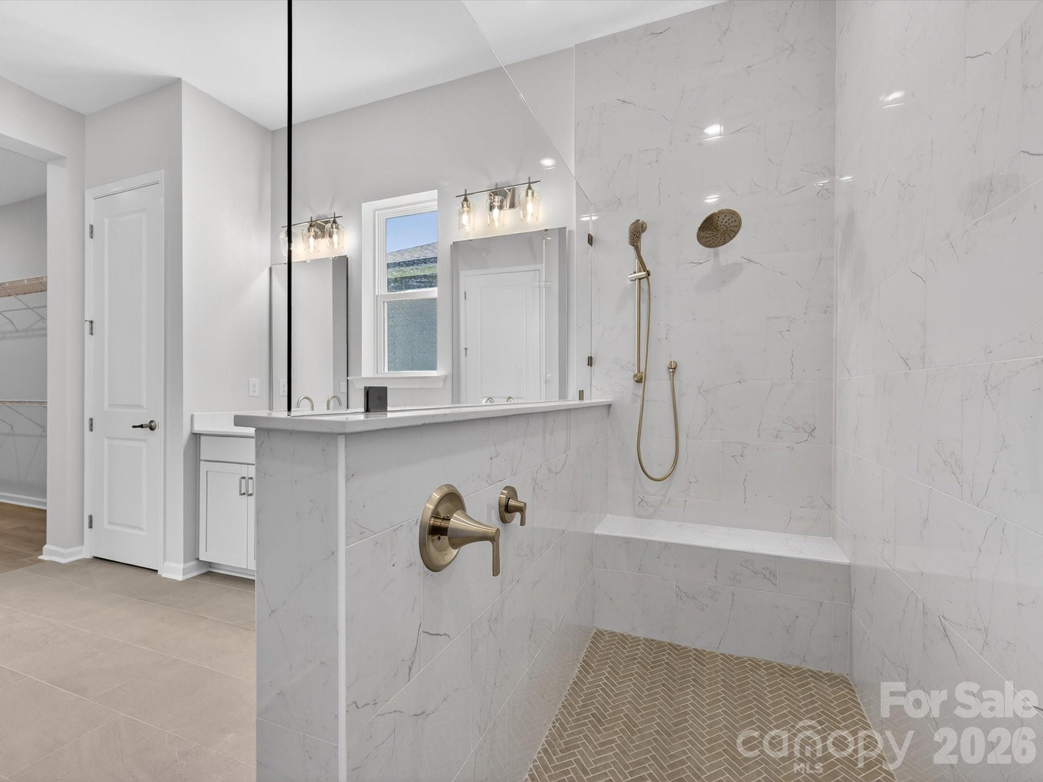 Encore At Streamside - Residential