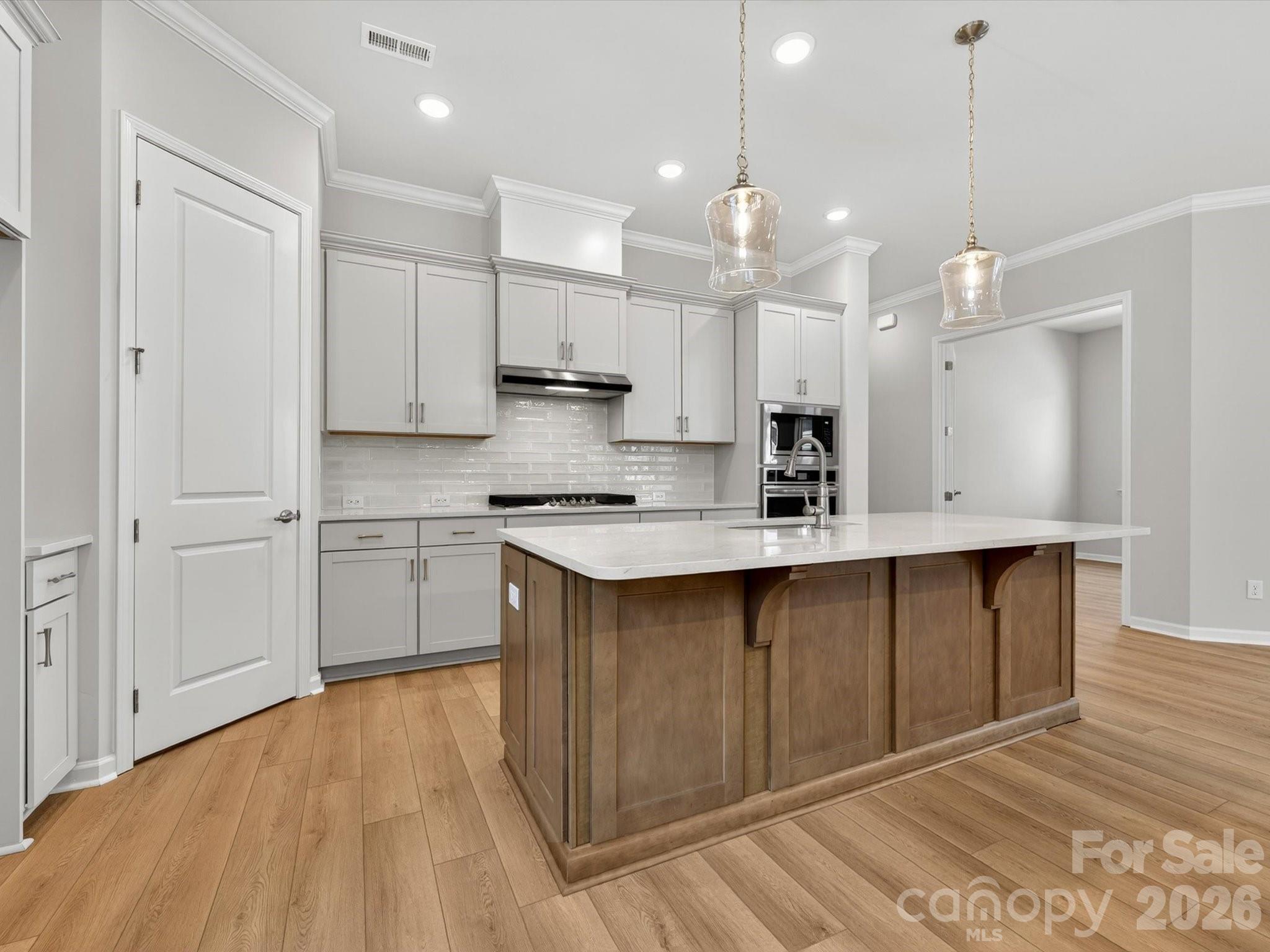 Encore At Streamside - Residential