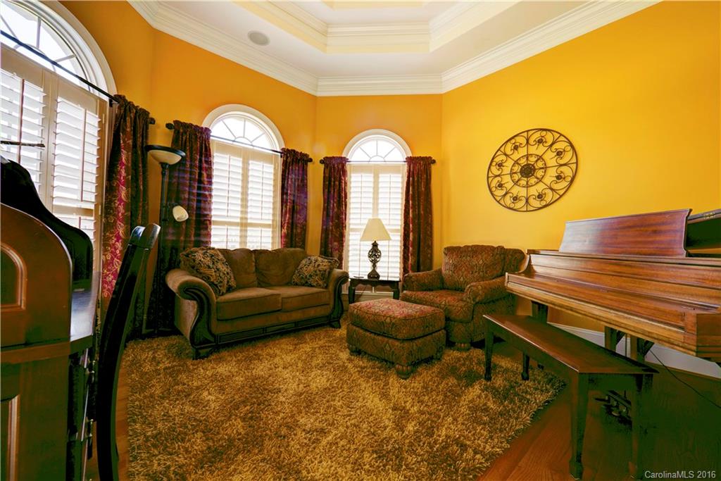 Laurel Creek - Residential