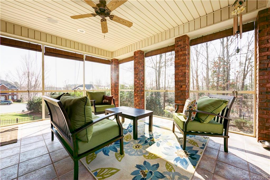 Laurel Creek - Residential