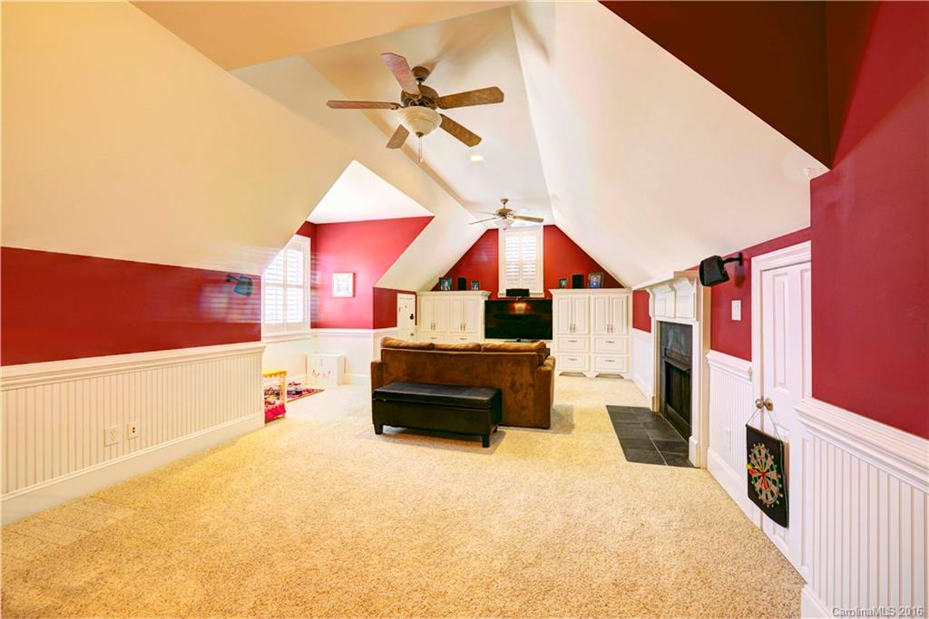 Laurel Creek - Residential