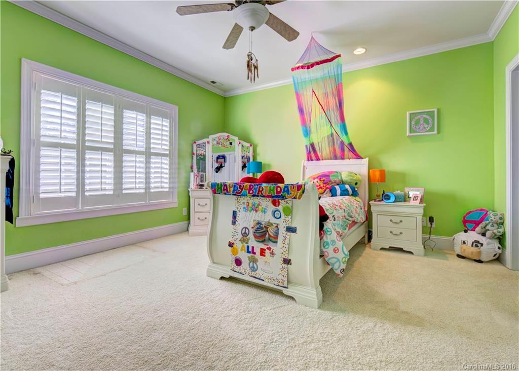 Laurel Creek - Residential