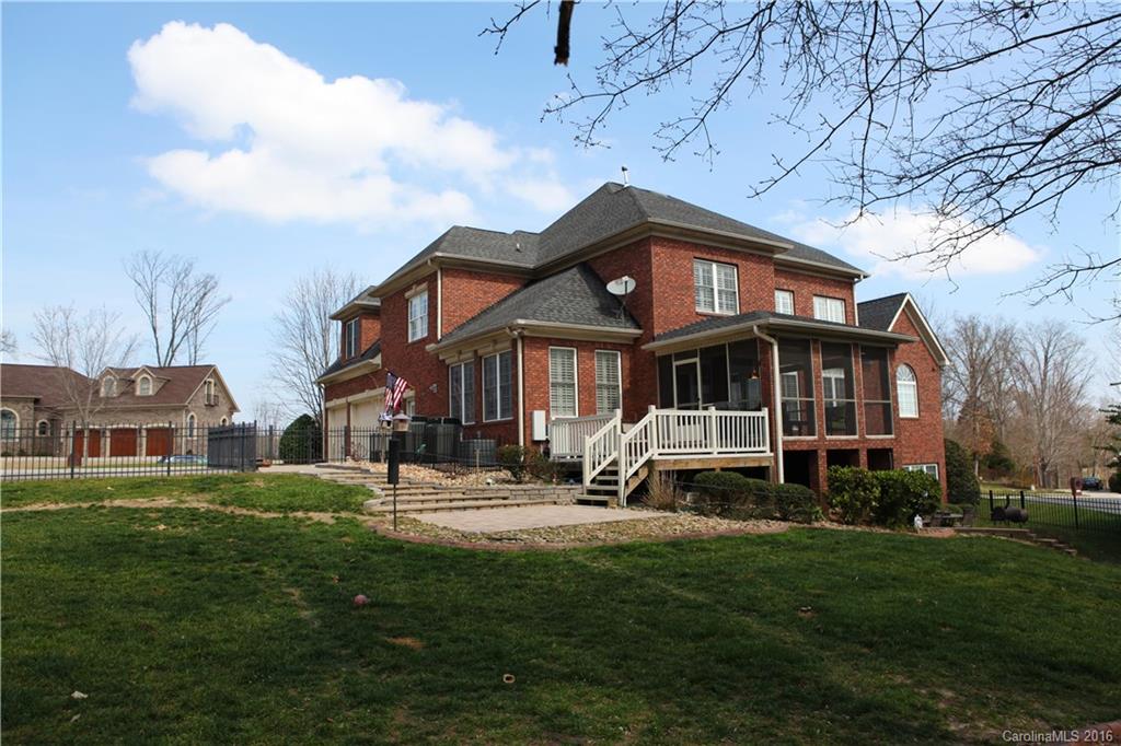 Laurel Creek - Residential