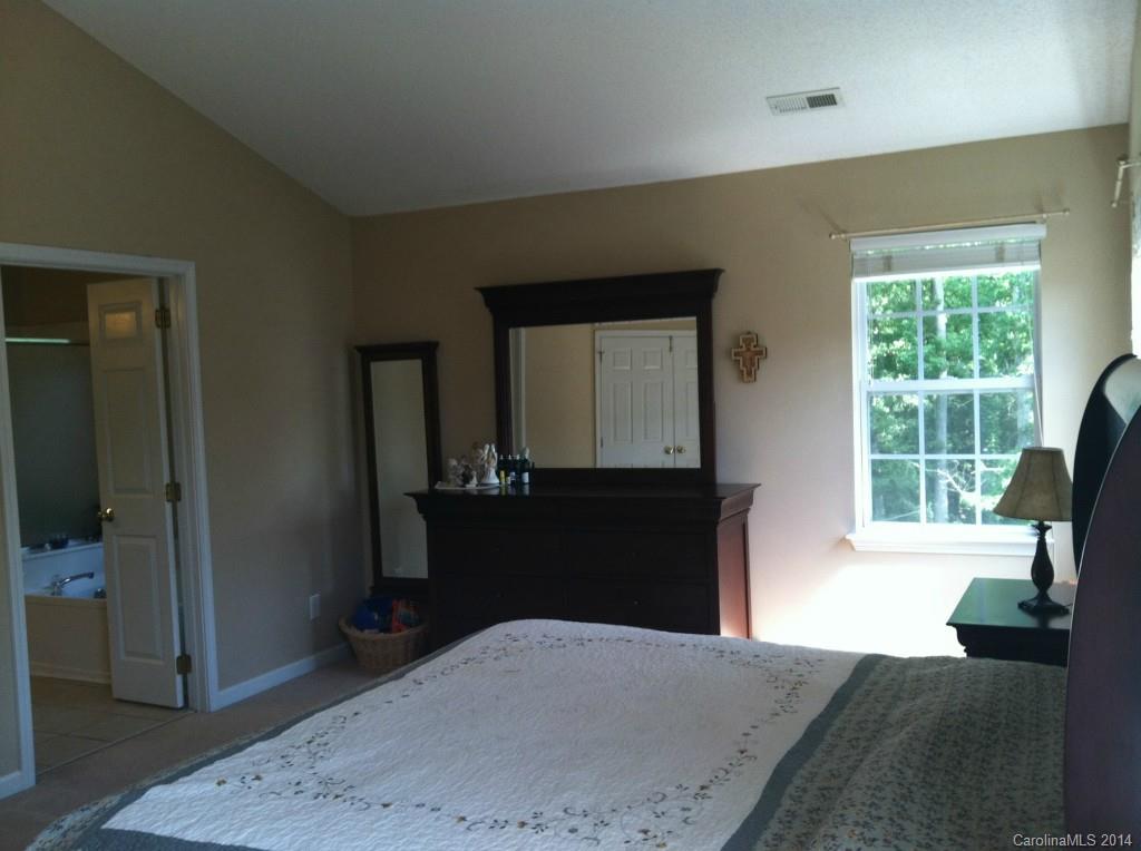 The Villages Of Leacroft - Residential