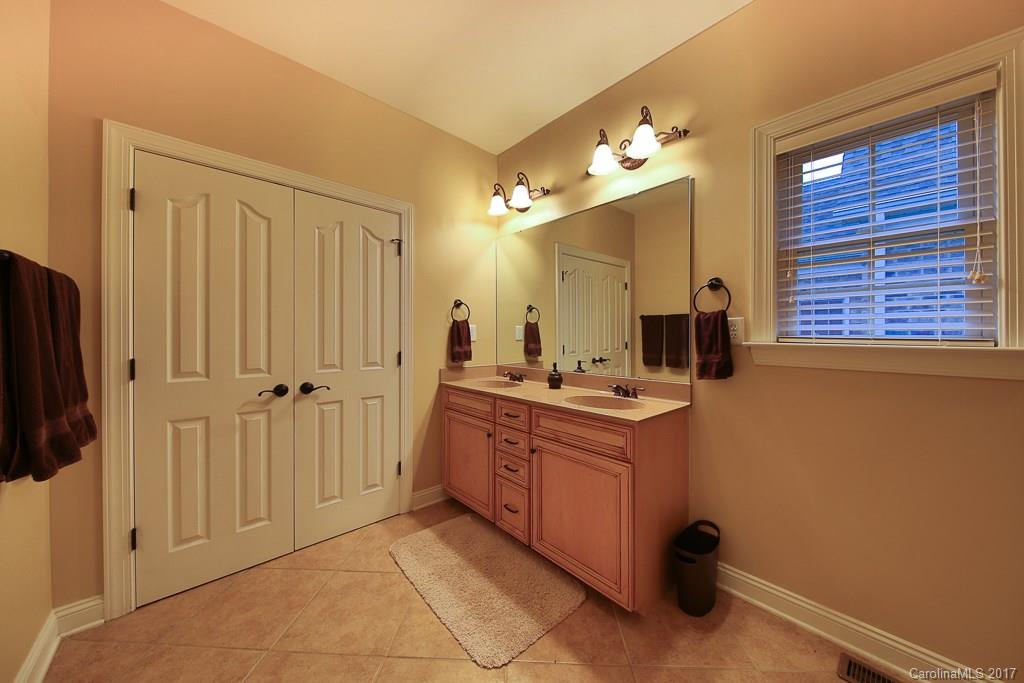 Waterford Glen - Residential