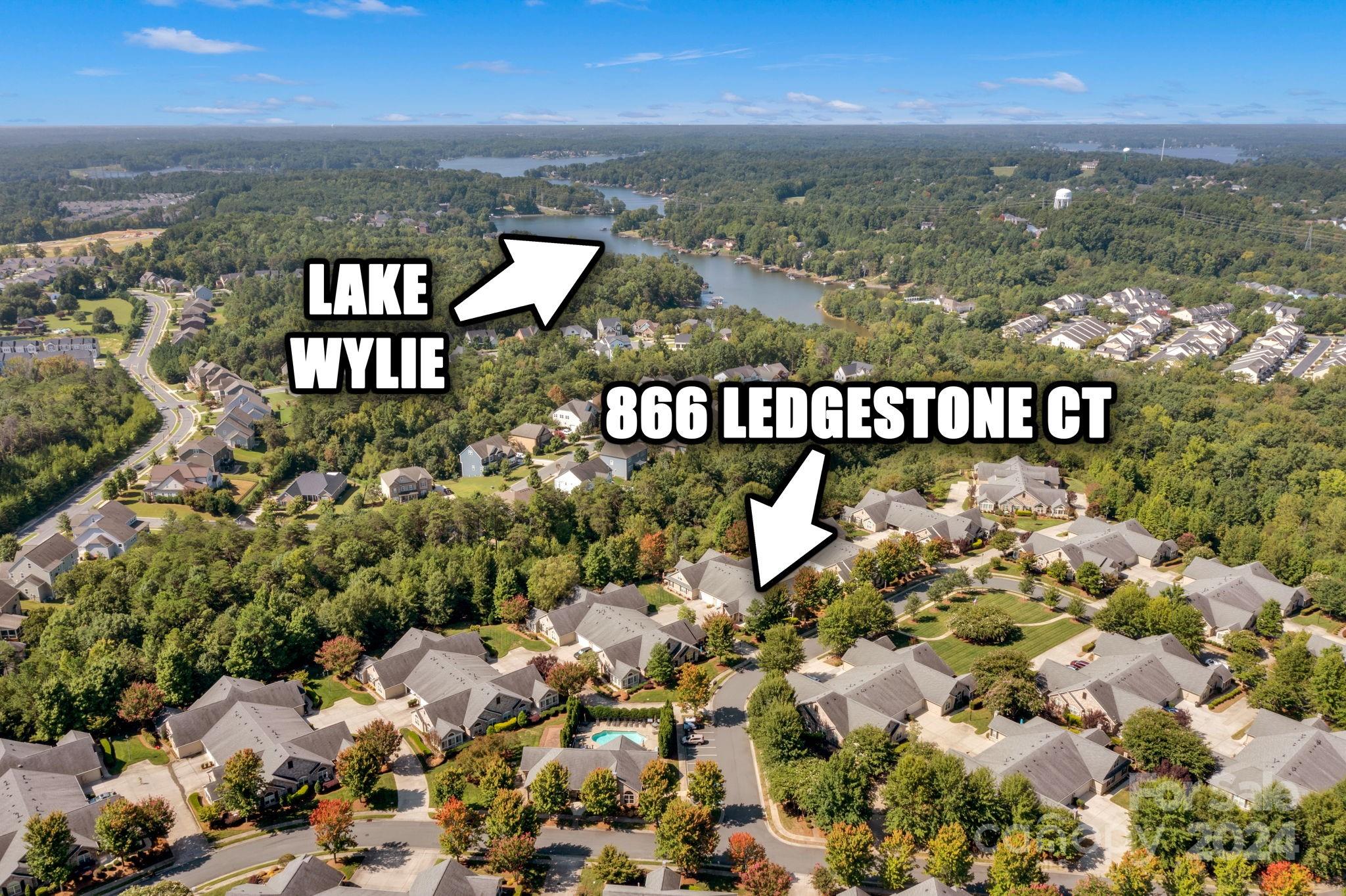 Stonecrest Villas Of Tega Cay - Residential